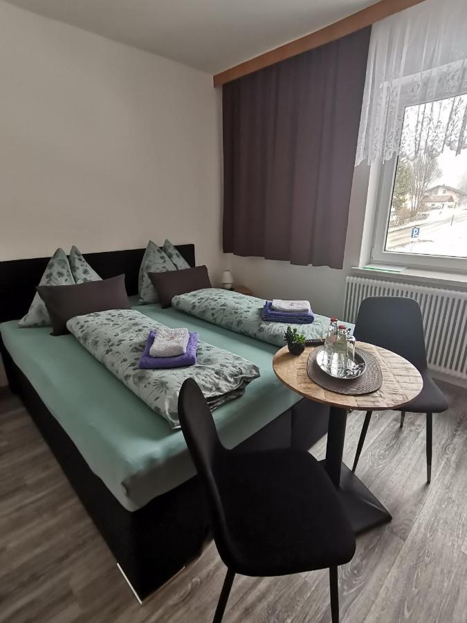 Haus Bergblick Fruehstueckspension Oberort Luaran gambar