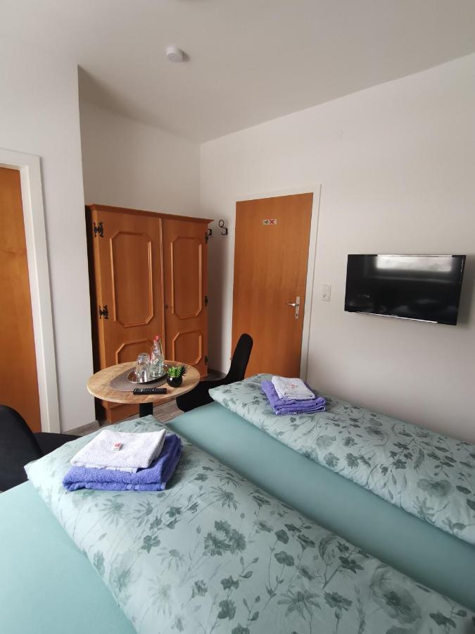 Haus Bergblick Fruehstueckspension Oberort Luaran gambar