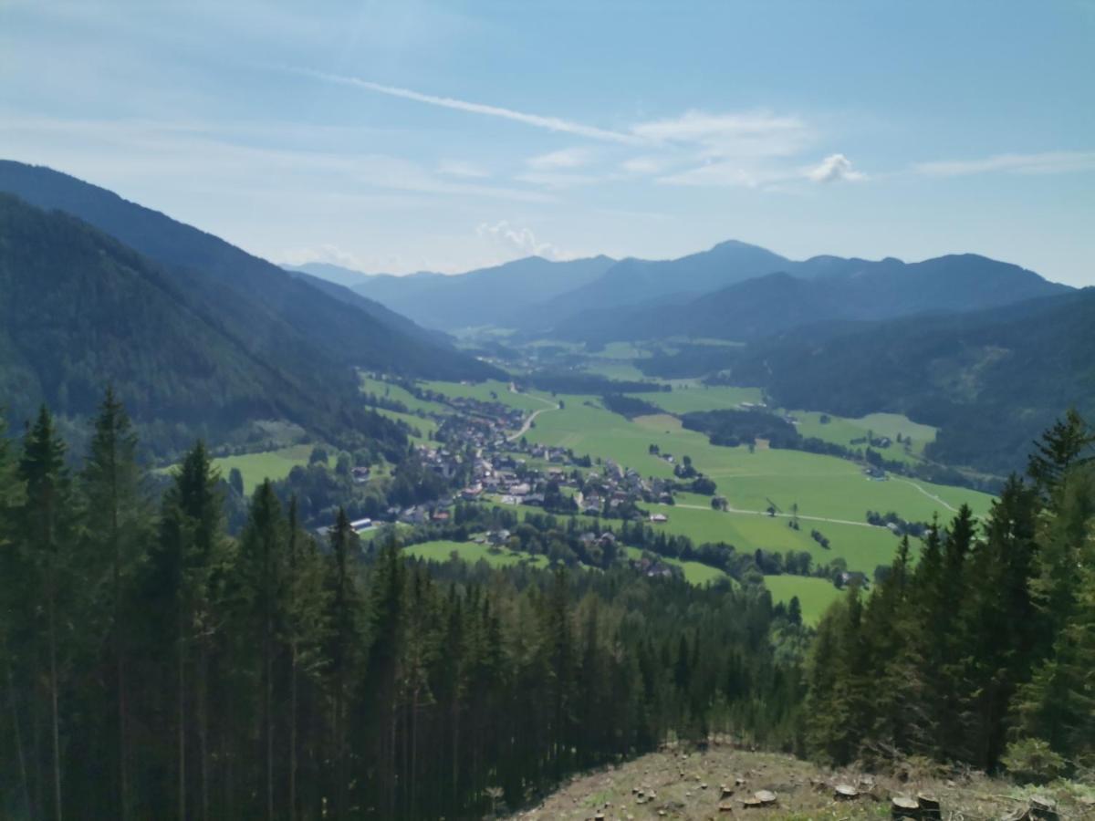Haus Bergblick Fruehstueckspension Oberort Luaran gambar