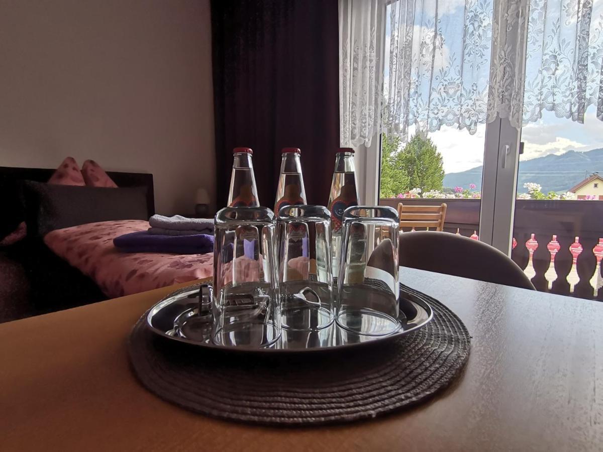 Haus Bergblick Fruehstueckspension Oberort Luaran gambar